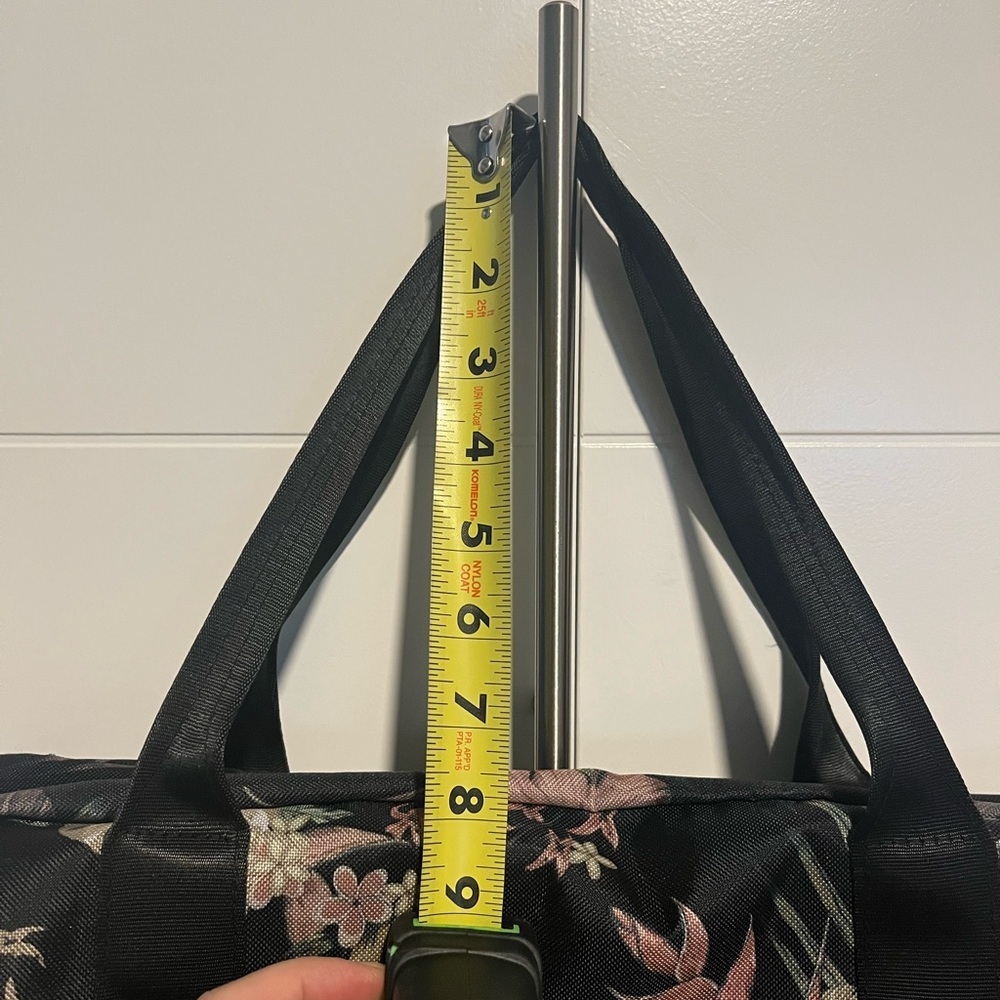 Pull&Bear Black Floral Travel Overnighter Bag - Picture 14 of 14